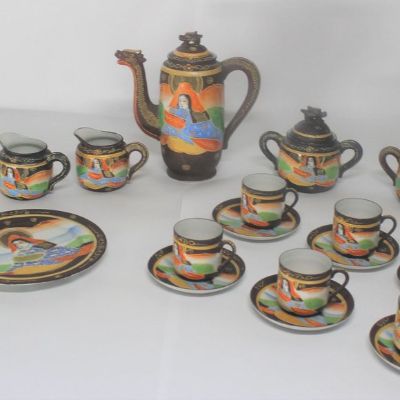 Vintage Japanese Satsuma. Moriage Gilded, Tea Set 21 pc, Made in Japan - Picture 11 of 12